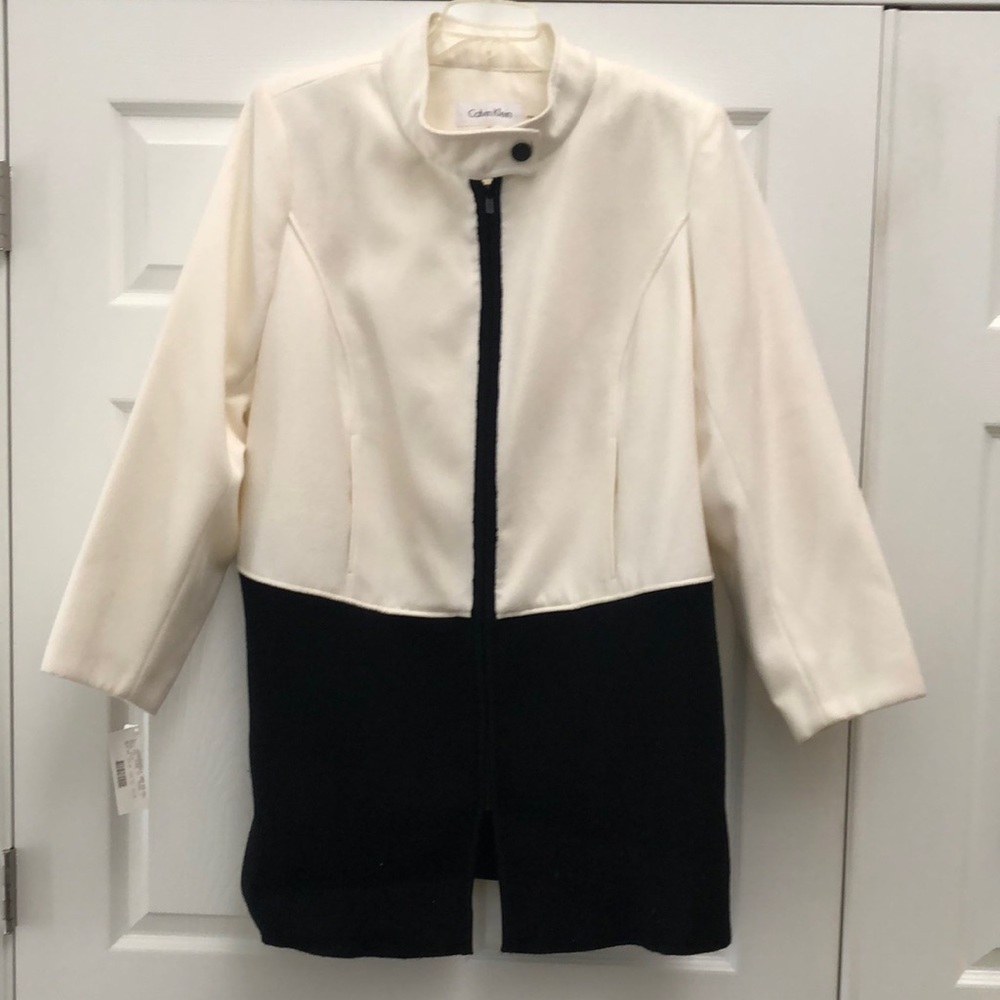 Plus size felted coat with rib knit bottom Zipper front closure